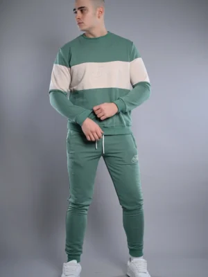 Nike Inspired Club Block – Maslinasto Zelena